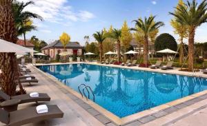 詩意青蓮·花樣年華｜青蓮·歐洲院子旗袍展演活動(dòng)3月8日正式開啟，快來享受屬于你的美麗時(shí)刻吧！